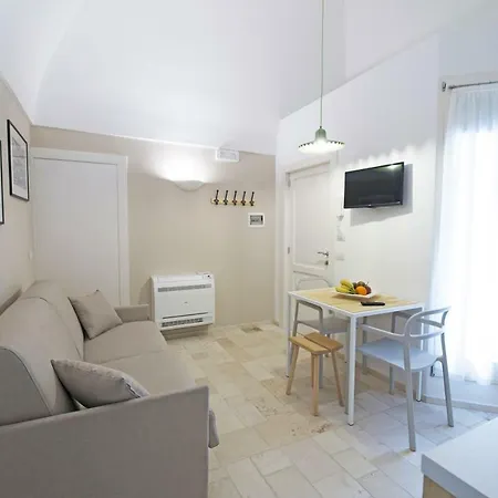Kees Apulian Stay Monopoli Exterior photo
